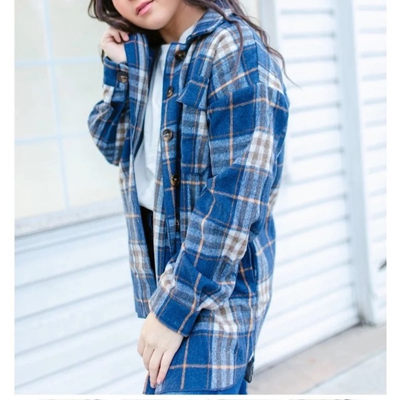 Plus size jacket - Picture 2 of 4